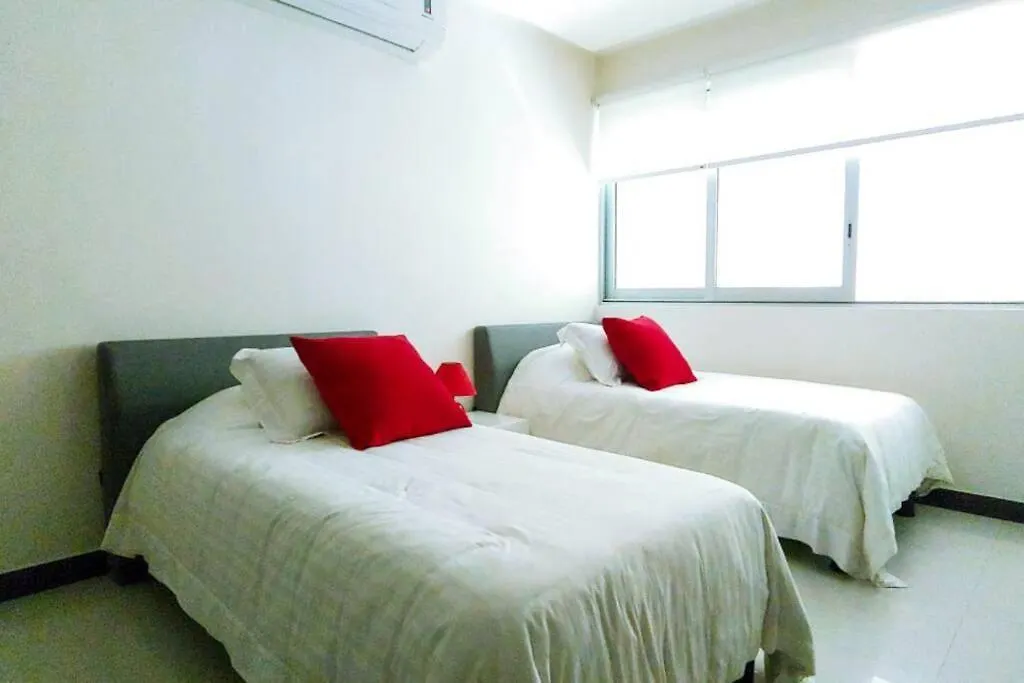 Luxury 2Be/2.5Ba Apartment On 12 Street Playa del Carmen